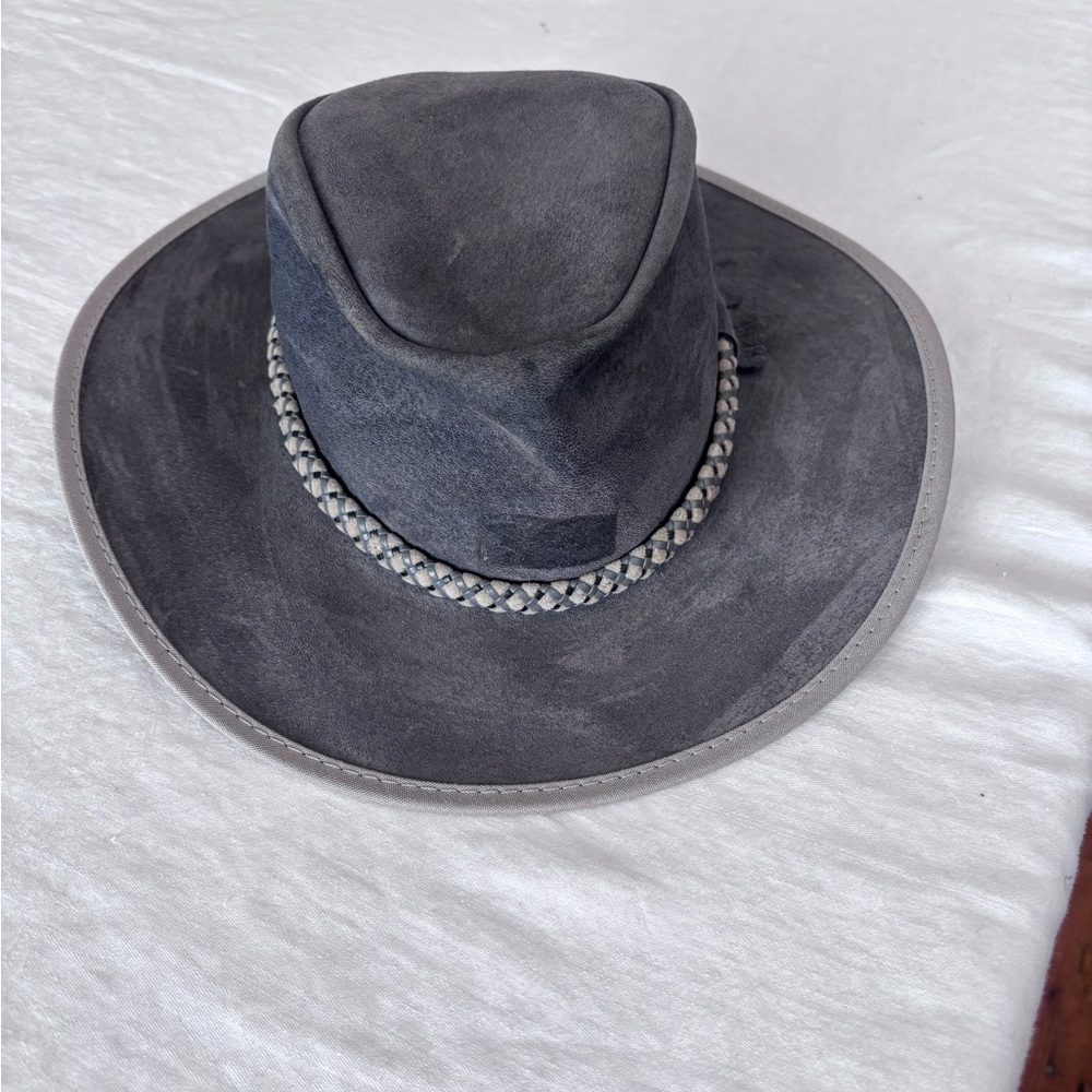 Zephyr Outback Crusher Collection Suede Western Traveller Crushable Medium